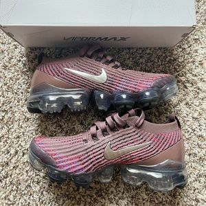Nike vapormax shoes